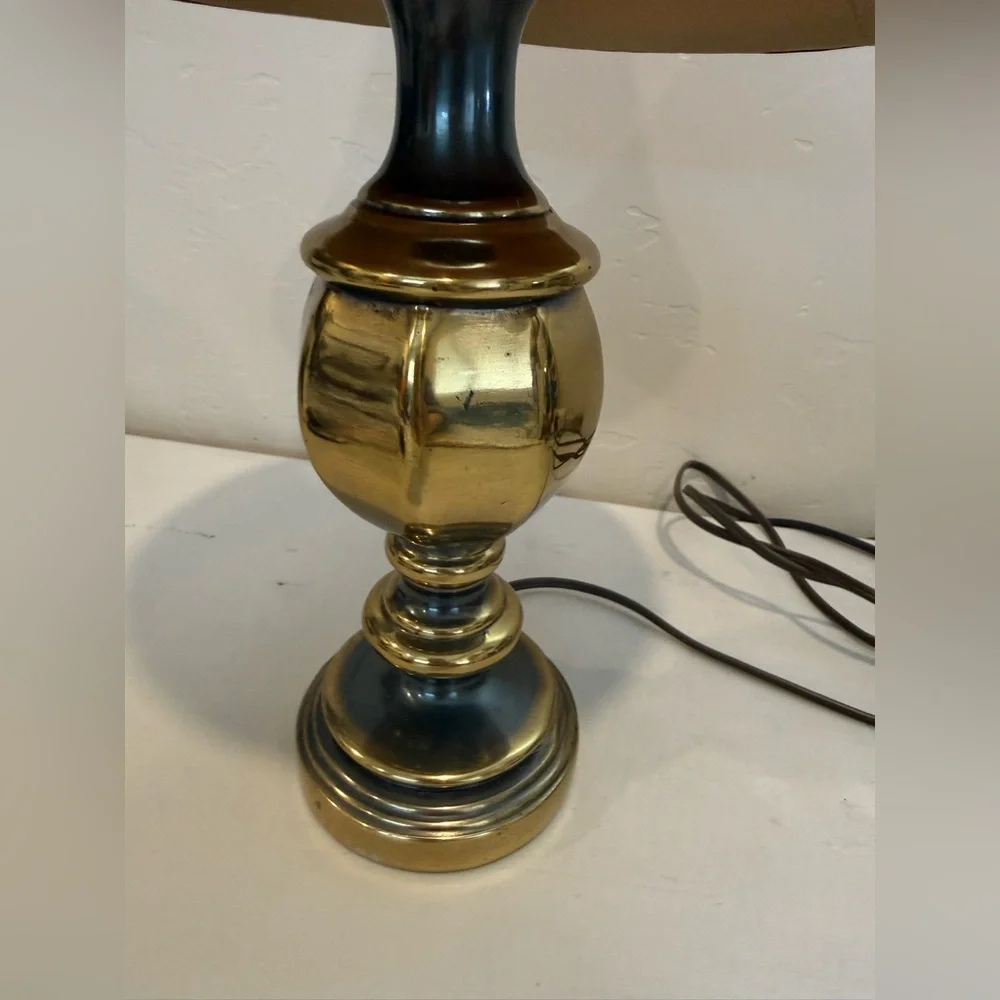 Vintage Leviton 16”Gold Brass Table Lamp‎ W/Red Shade Mid Century Modern Accent